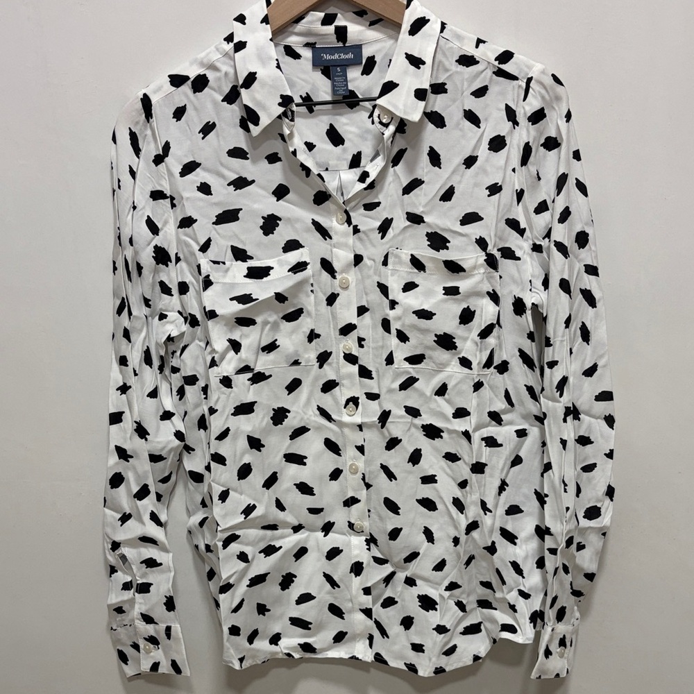 Modcloth Black And White Patterned Button Down Sh… - image 1